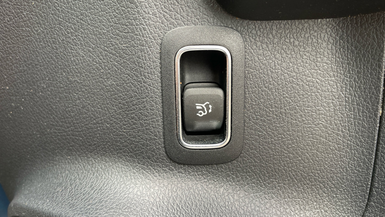 Mercedes-Benz GLA 200d AMG Line Premium Plus 5dr Auto Diesel Hatchback